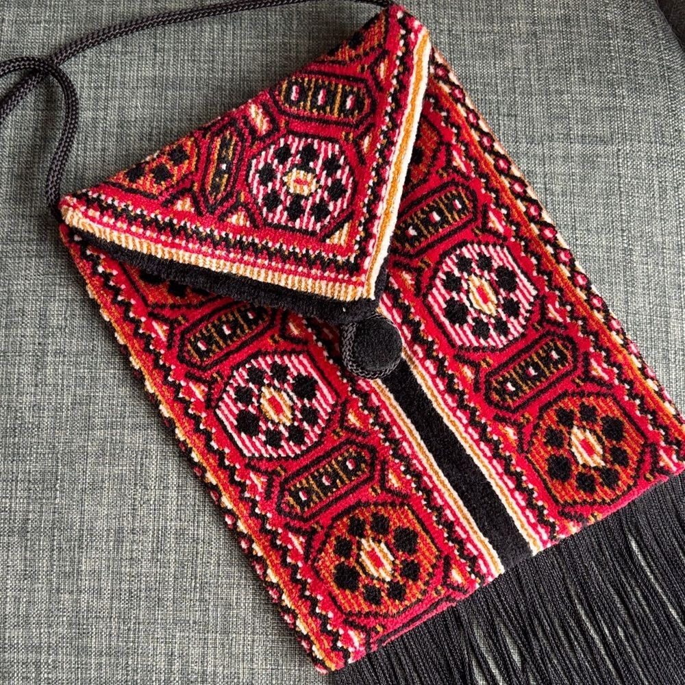 Vintage Carpet Bags of America shoulder Fringe bohemian women’s purse Aztec EUC - Picture 3 of 10